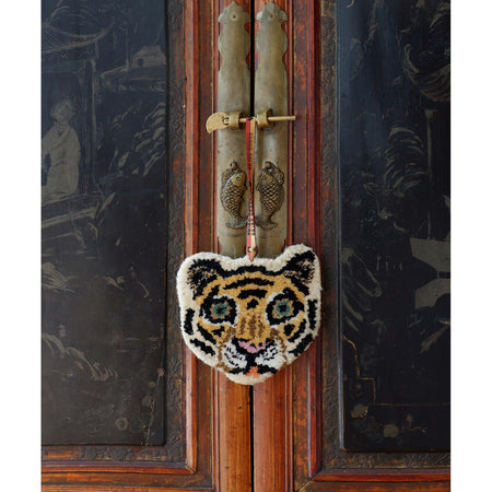 Cloudy Tiger Gift Hanger