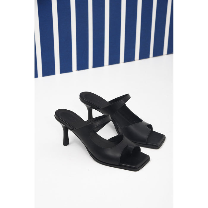 Nectar Black Mules