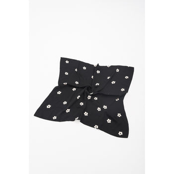 Daisy Scarf